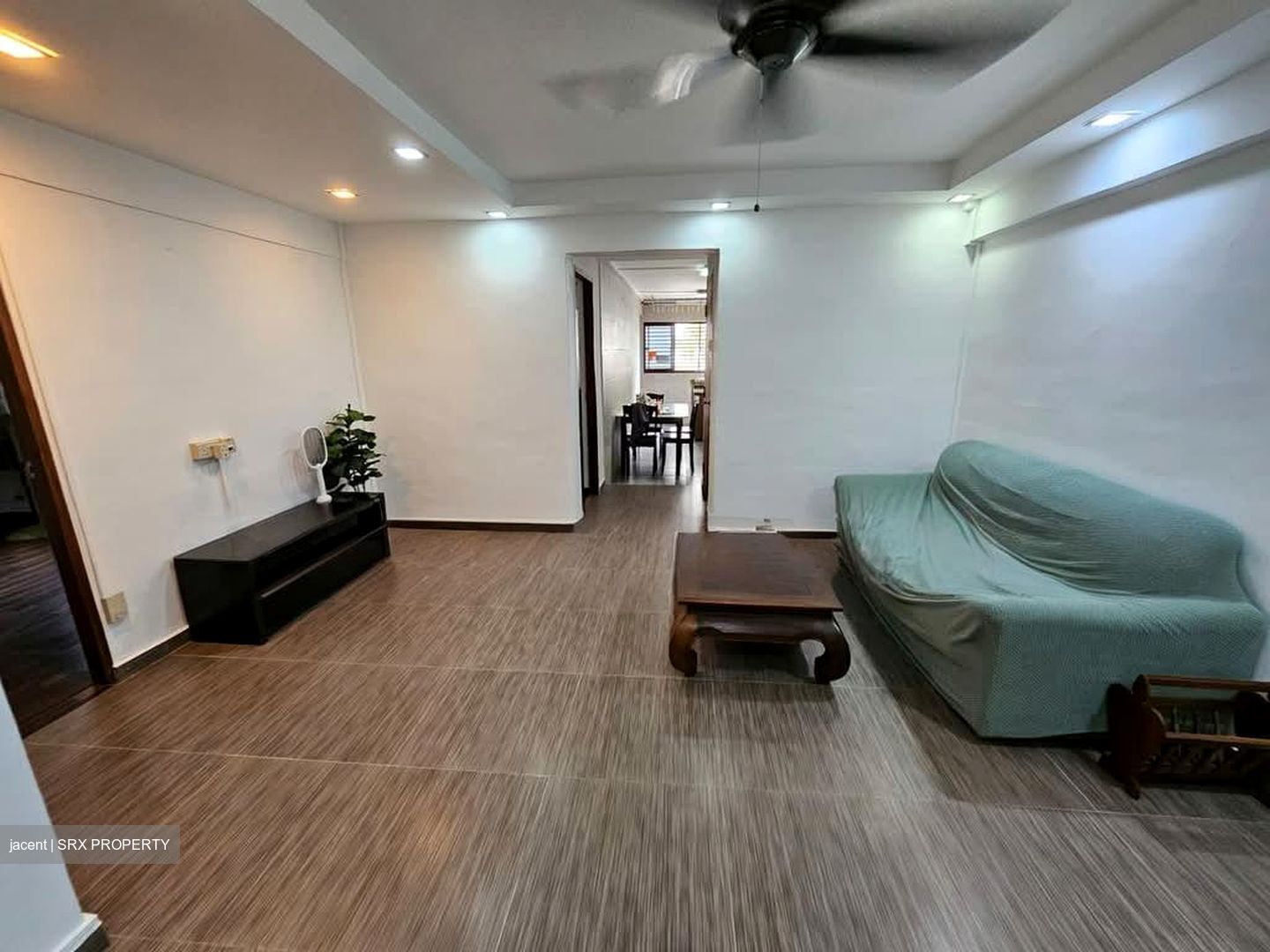 Blk 102 Jurong East Ville (Jurong East), HDB 4 Rooms #563230841